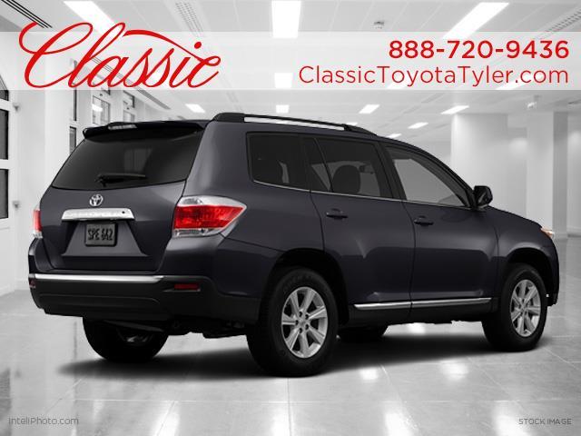 2013 Toyota Highlander Ext. Cab 6.5-ft. Bed 4WD