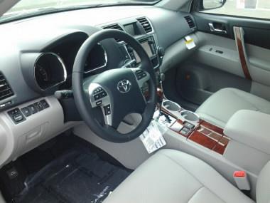 2013 Toyota Highlander QUAD CAB 160.5 WB ST