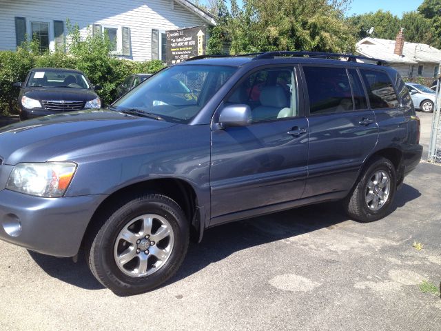 2014 Toyota Highlander T6 AWD Leather Moonroof Third Row Seat DVD