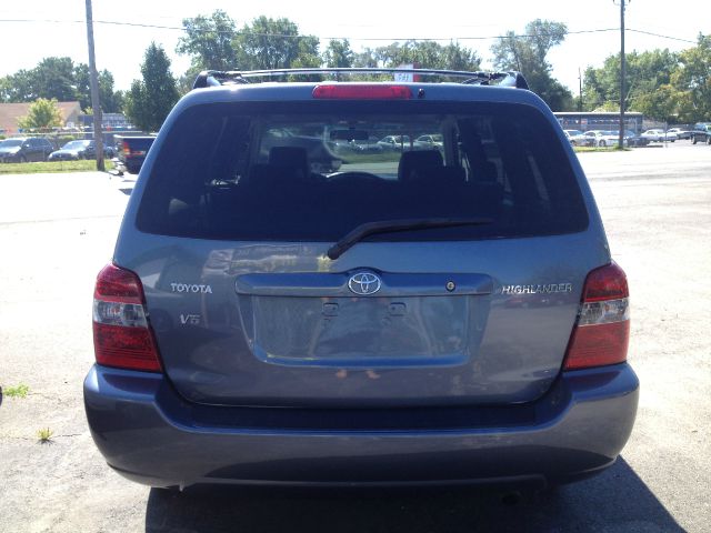 2014 Toyota Highlander T6 AWD Leather Moonroof Third Row Seat DVD