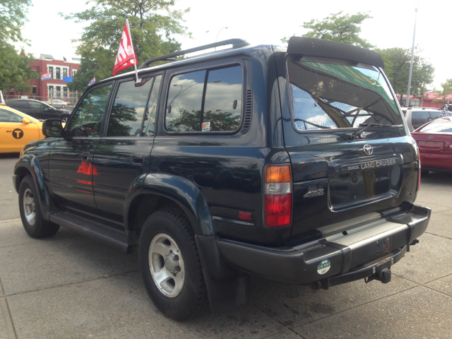 1998 Toyota LandCruiser Ram 3500 Diesel 2-WD