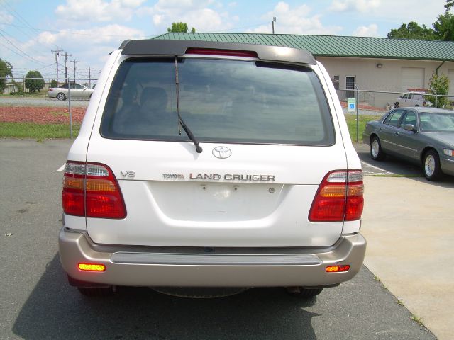 1999 Toyota LandCruiser Ram 3500 Diesel 2-WD