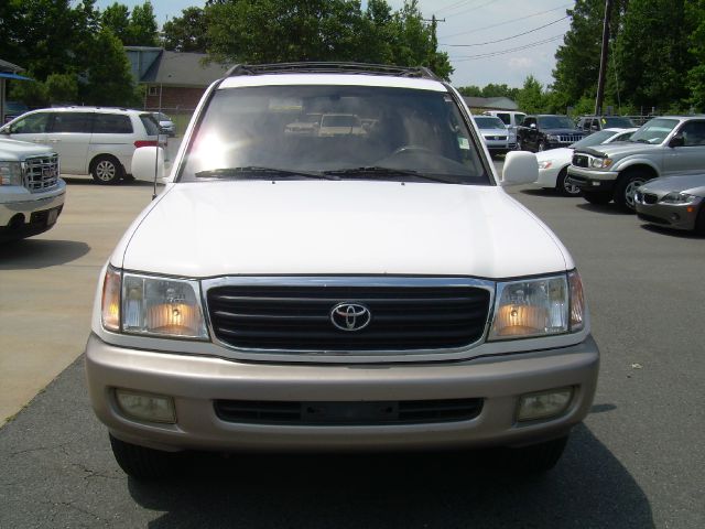 1999 Toyota LandCruiser Ram 3500 Diesel 2-WD