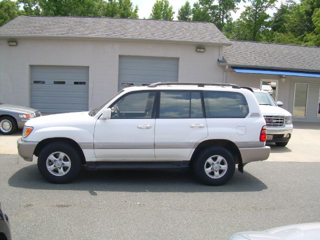 1999 Toyota LandCruiser Ram 3500 Diesel 2-WD