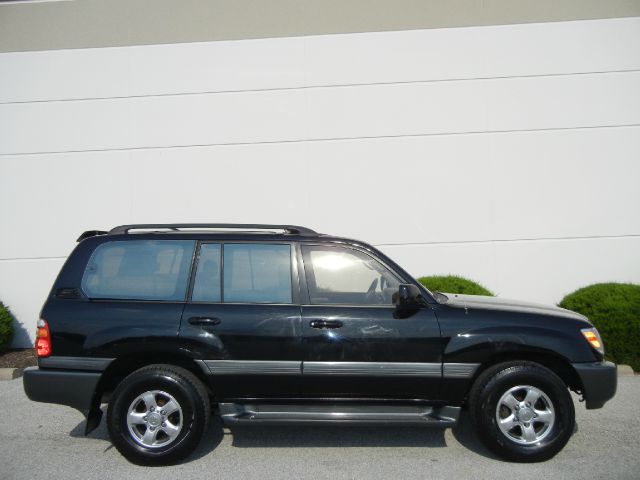 2001 Toyota LandCruiser Ram 3500 Diesel 2-WD