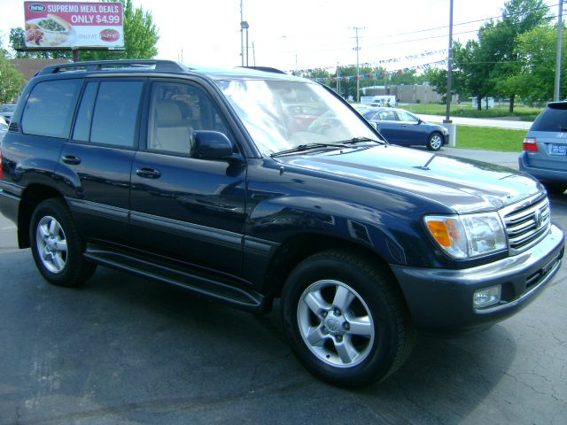 2003 Toyota LandCruiser Ram 3500 Diesel 2-WD