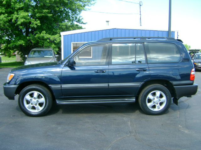 2003 Toyota LandCruiser Ram 3500 Diesel 2-WD