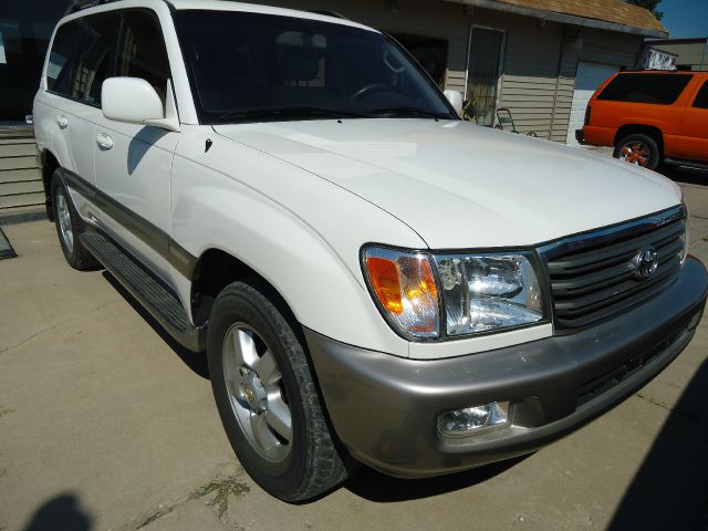 2003 Toyota LandCruiser Ram 3500 Diesel 2-WD