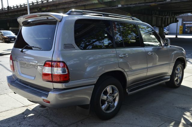 2006 Toyota LandCruiser Ram 3500 Diesel 2-WD