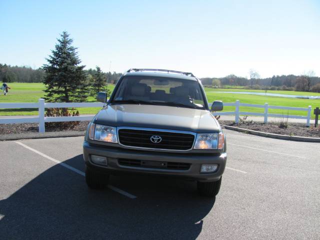 2002 Toyota Land Cruiser SLT 25