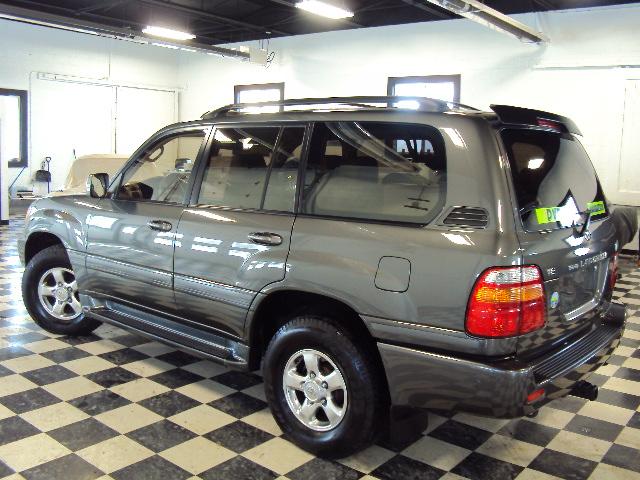 2002 Toyota Land Cruiser Unknown