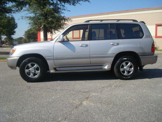 2002 Toyota Land Cruiser Unknown