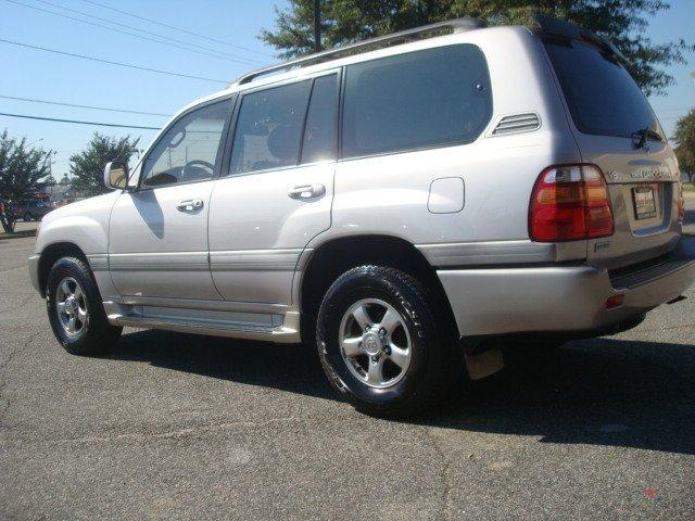 2002 Toyota Land Cruiser Unknown