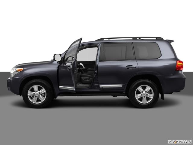 2013 Toyota Land Cruiser Reg Cab 108 WB LS