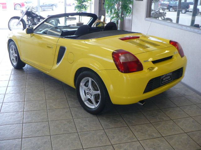 2000 Toyota MR2 Spyder 1.8T Quattro