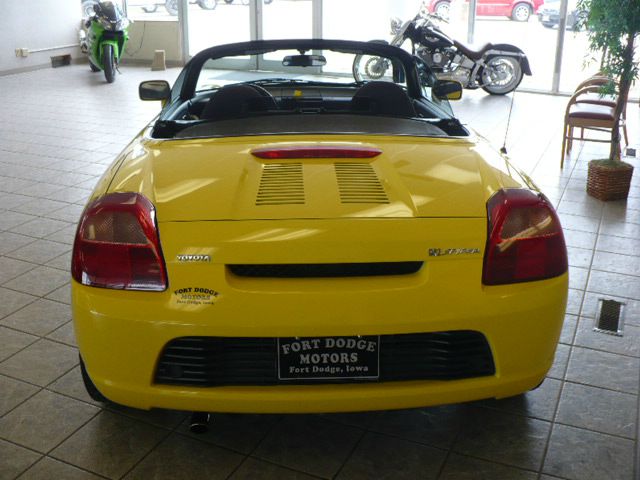 2000 Toyota MR2 Spyder 1.8T Quattro