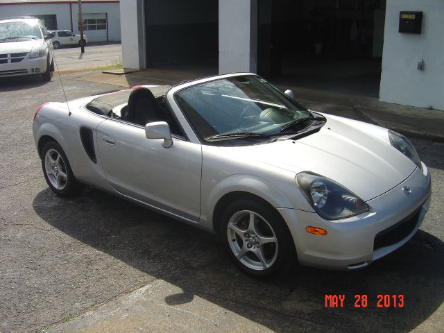 2000 Toyota MR2 Spyder Base