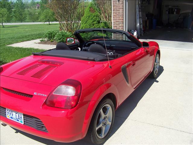 2000 Toyota MR2 Spyder Unknown