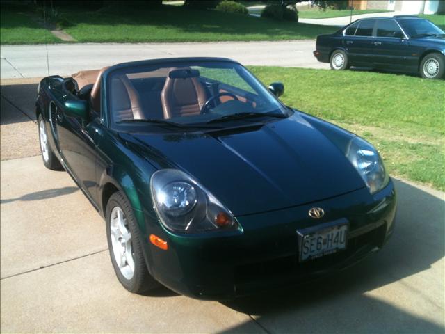 2001 Toyota MR2 Spyder Unknown