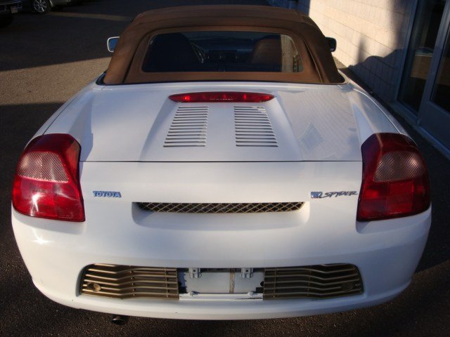 2001 Toyota MR2 Spyder Base