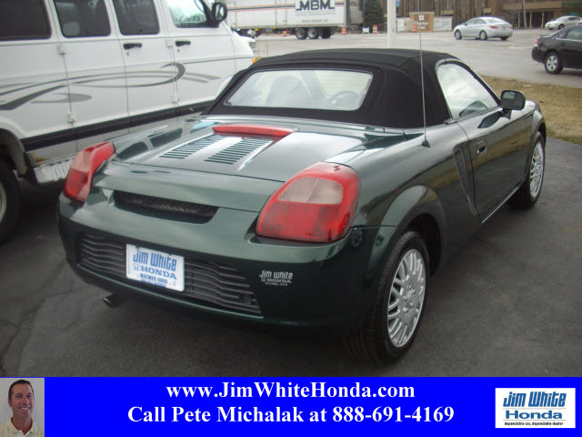 2001 Toyota MR2 Spyder Base