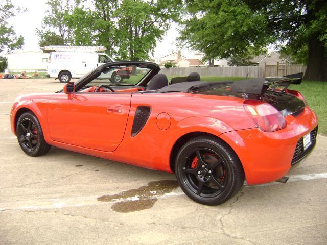 2001 Toyota MR2 Spyder Technology Package