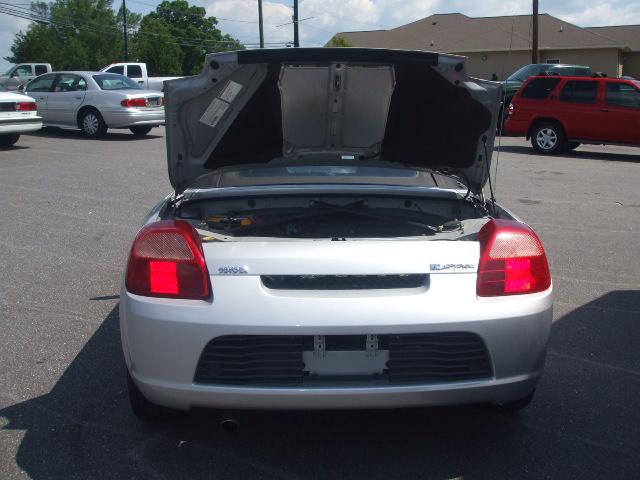 2001 Toyota MR2 Spyder Base