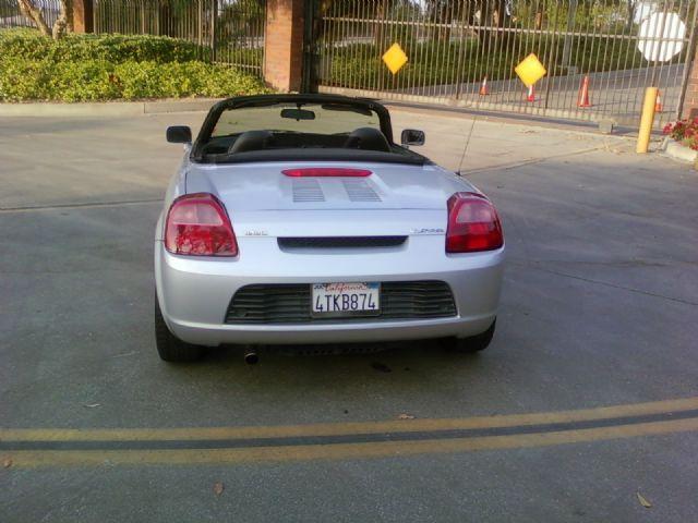 2001 Toyota MR2 Spyder Base