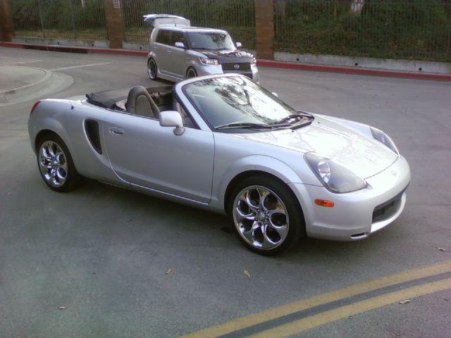 2001 Toyota MR2 Spyder Base