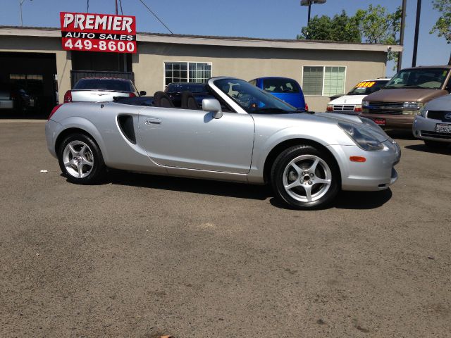 2002 Toyota MR2 Spyder 1.8T Quattro