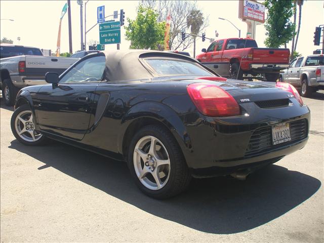 2002 Toyota MR2 Spyder Base