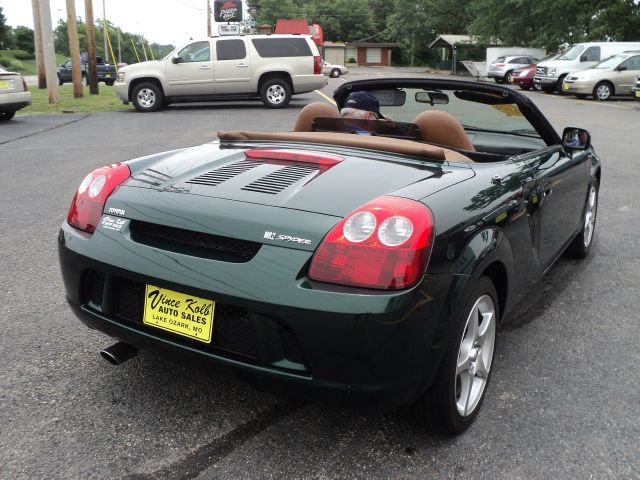 2003 Toyota MR2 Spyder 1.8T Quattro