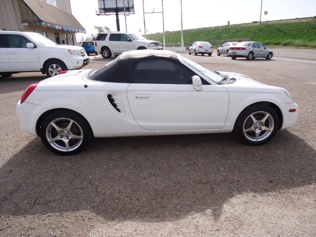 2003 Toyota MR2 Spyder 1.8T Quattro