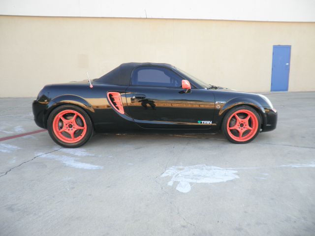 2005 Toyota MR2 Spyder 1.8T Quattro