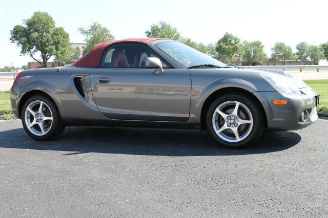 2005 Toyota MR2 Spyder 1.8T Quattro