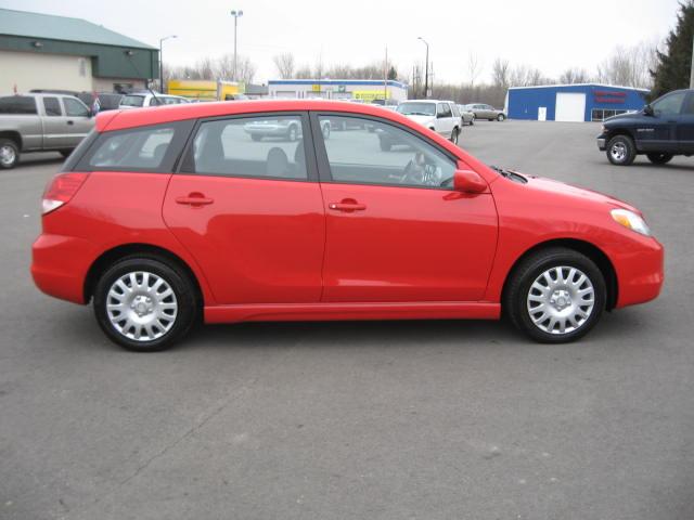 2003 Toyota Matrix XLS