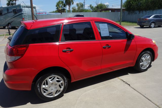 2003 Toyota Matrix Unknown