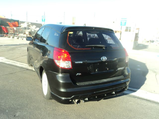 2003 Toyota Matrix XLS