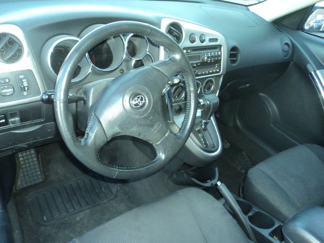 2003 Toyota Matrix XLS