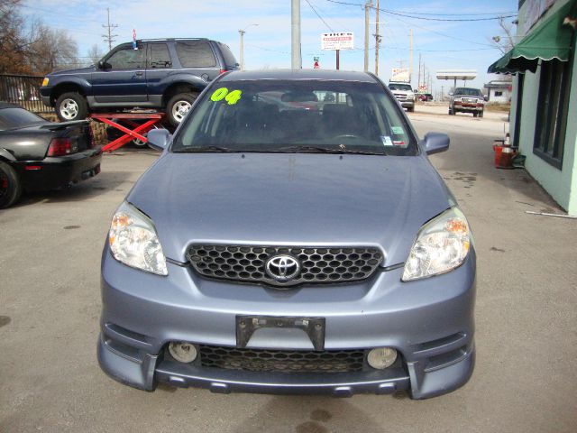 2004 Toyota Matrix SLT Quad Cab Short Bed 4WD