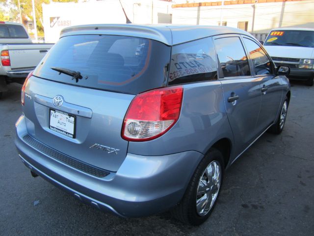 2004 Toyota Matrix 4wd