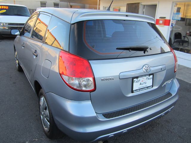 2004 Toyota Matrix 4wd