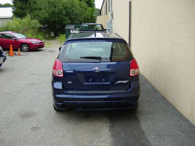 2004 Toyota Matrix SLT Quad Cab Short Bed 4WD