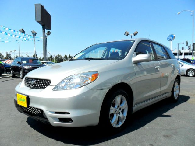 2004 Toyota Matrix SLT Quad Cab Short Bed 4WD