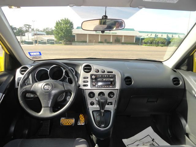 2004 Toyota Matrix SLT Quad Cab Short Bed 4WD