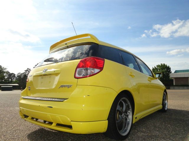 2004 Toyota Matrix SLT Quad Cab Short Bed 4WD