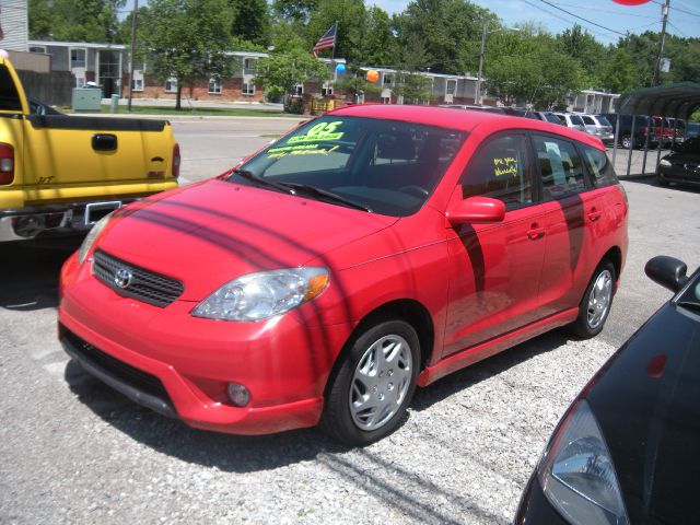 2005 Toyota Matrix SLT Quad Cab Short Bed 4WD