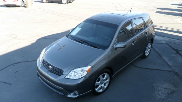 2005 Toyota Matrix SLT Quad Cab Short Bed 4WD