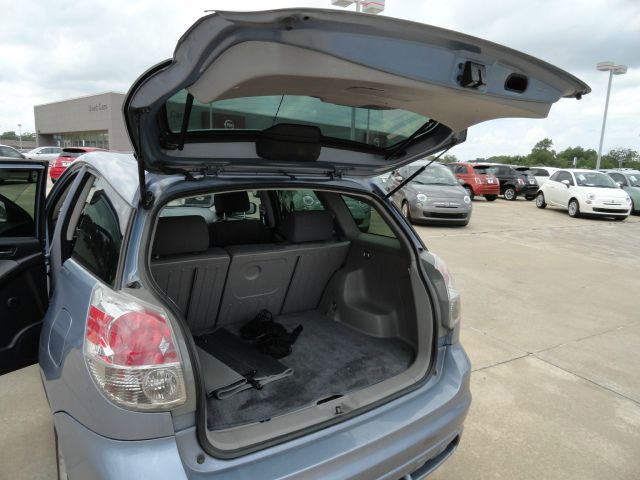 2005 Toyota Matrix SLT Quad Cab Short Bed 4WD