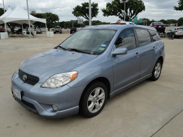 2005 Toyota Matrix SLT Quad Cab Short Bed 4WD